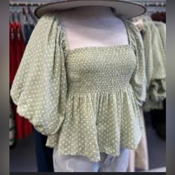 Nwt. Woven Rayon Polka Dot Print Square neck by togther - Picture 2 of 4